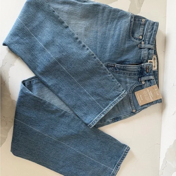 Madewell Women's Curvy 90’s Straight Jeans - Light Blue - Picture 3 of 3
